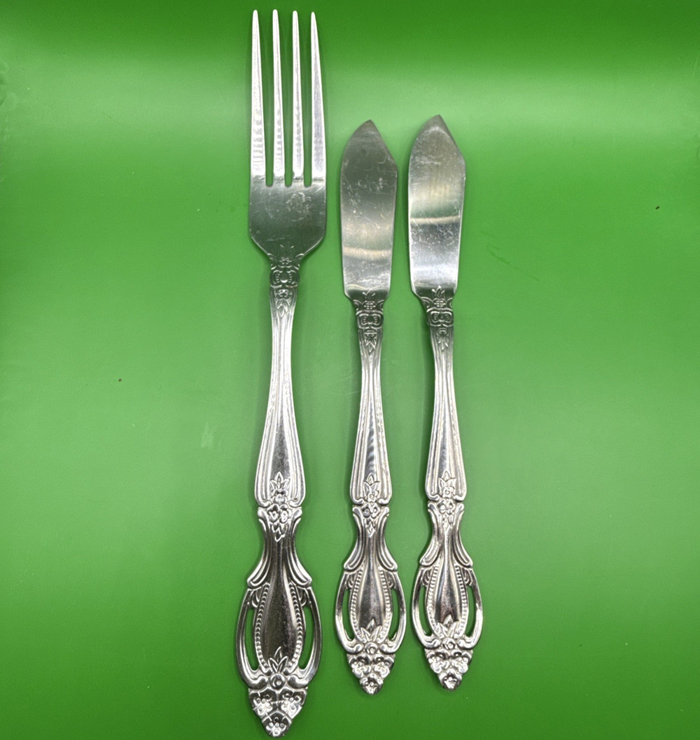 (3)Cambridge RENAISSANCE Dinner Fork Butter Knife Stainless Flatware Dots Pierce